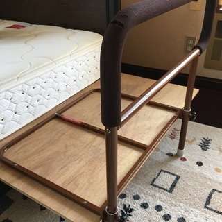 ベッド用　起き上がり手すり　吉野商会の画像
