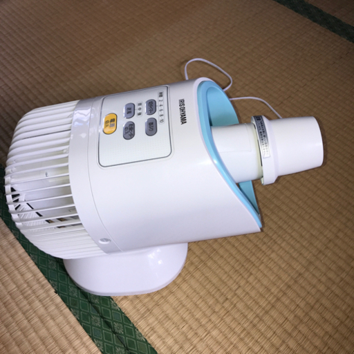 カラリエ　衣類乾燥機