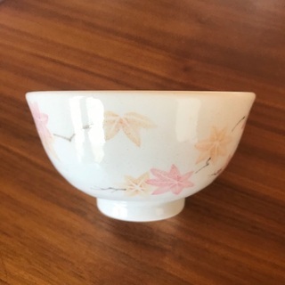 （やりとり中）紅葉柄のお茶碗の画像
