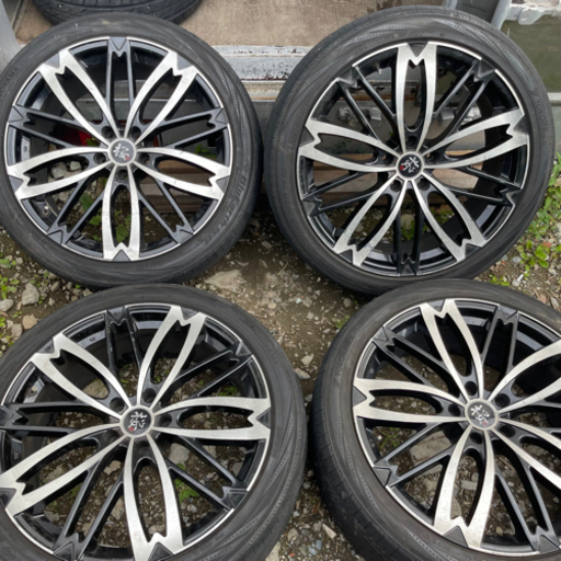 20インチ　アルミホイール　桜ホイール　245/40R20