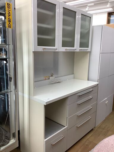 【トレファク花小金井店】レンジボード/Pamouna/レンジボードホワイト/3枚扉/中古家具/ 武蔵野市 小平市 小金井市 国分寺市 杉並区 買取 販売