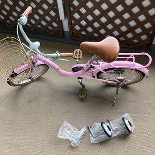 子供　自転車　補助輪付き　取扱説明書付き