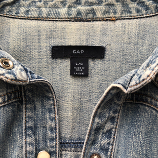 限定お値下げ中⭐︎GAPシャツ他3点セットの画像
