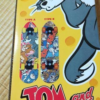スケートボード　トムとジェリーの画像