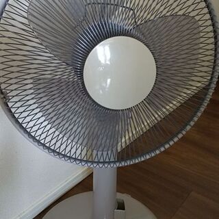 HITACHI 扇風機の画像