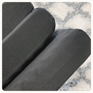 ꒰ほぼ未使用꒱三つ折り 無地 黒 高反発 マットレス セミダブル 寝具の画像