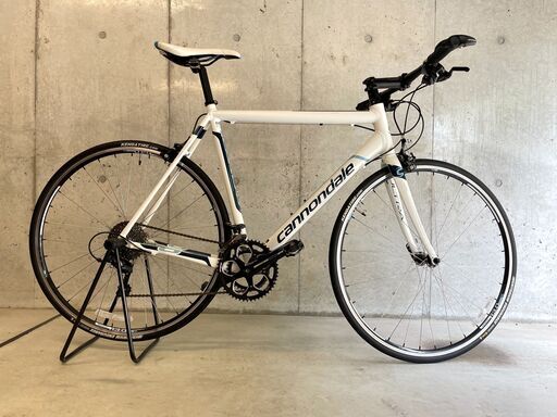 Cannondale CAAD8 FLATBAR 7  27