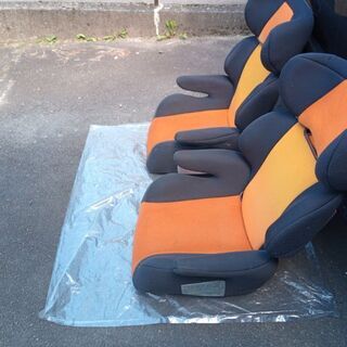 ジュニアシートの画像