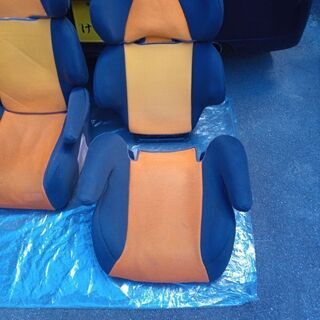 ジュニアシートの画像