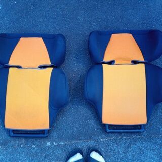 ジュニアシートの画像