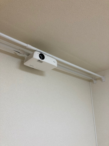 【美品】フルHDプロジェクター　BENQ MH534