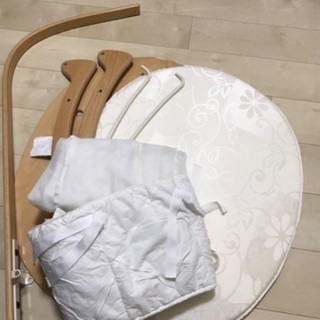 ストッケスリーピーベッド　STOKKEの画像