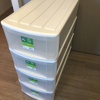 プラスチック収納ケースの画像