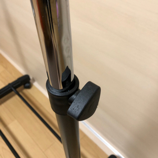 ハンガーラックの画像