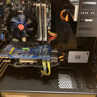 ゲームパソコンの画像