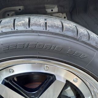 ハイエース　ファブレス　XR-6 225 50 18  7.5J+38 タイヤ　ホイール　セットの画像