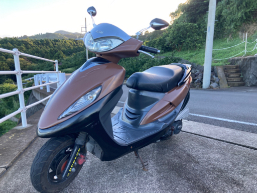 便利な原付2種　125ccスクーター　SYM F1