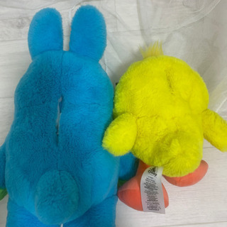 ダッキー、バニー電池入り！しゃべります。ぬいぐるみ　ディズニーストアの画像