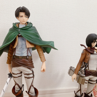 進撃の巨人 フィギュア ミカサ・アッカーマン リヴァイ兵長の画像