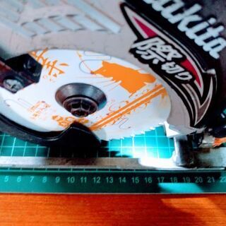 〔お譲り先決まりました。ありがとうございました。〕マキタ125㎜...