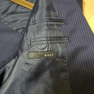 ONLY　ネイビーストライプ　スーツの画像