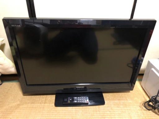 東芝 REGZA 32型テレビ 2011年製 液晶テレビ