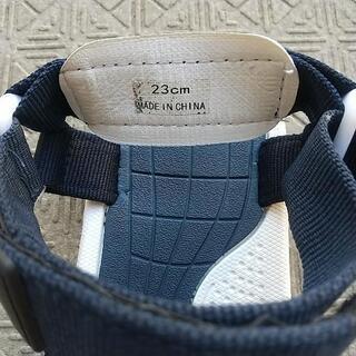 レディースサンダルの画像