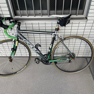 ロードバイク　フェルト85(商談中、、、)