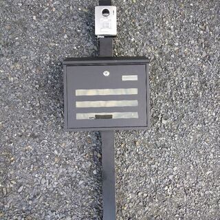 ポスト　門柱