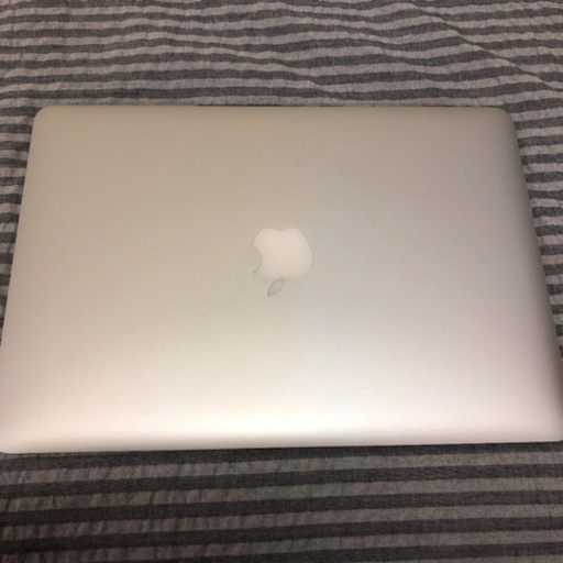 （超美品）MacBook Air 13インチ　8GB/128GB