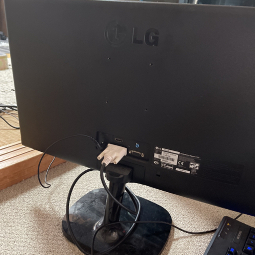 激安　ゲーミングPC モニターセット　ジャンク　SSD無し