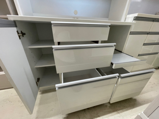 GM652【近隣配達可能】食器棚 キッチンボード 白 幅120.5×奥51×高195㎝　ホワイト　収納家具　キッチン収納　棚　リサイク