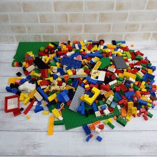 LEGO　レゴ　赤いバケツ　デュプロ　2点セットの画像