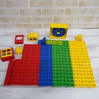 LEGO　レゴ　赤いバケツ　デュプロ　2点セットの画像
