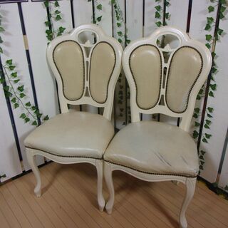 【目玉商品大値下げ中】（超美品）クッション付きダイニングチェア　2脚セット 目玉商品大値下げ中】（超美品）クッション付きダイニングチェア 2脚