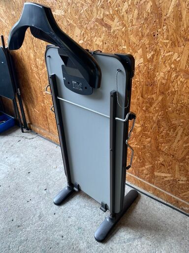M2906　東芝　ズボンプレッサー