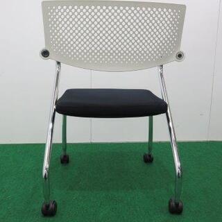 GMFK21A○Vitra / ヴィトラ ビザロール2 スタッキングチェア 椅 GMFK21A○Vitra / ヴィトラ ビザロール2 スタッキングチェア 椅子 2脚
