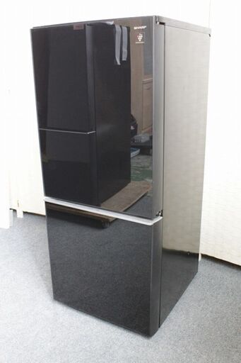 シャープ SJ-GD14C-B 冷蔵庫 137L/どっちもドア ピュアブラック ガラストップ 2017年製 SHARP 冷蔵庫 中古家電 店頭引取歓迎 R3990)