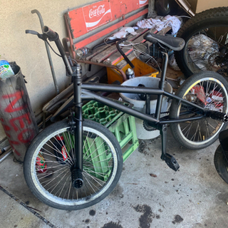 bmx 自動車