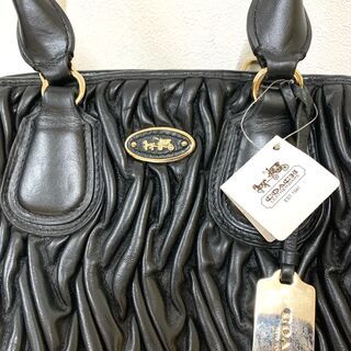 最終値引き【値下げしました】コーチ　COACH　ギャザードレザースモールサッチェル【未使用品】の画像