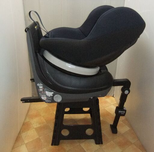 綺麗/ネセルターンリミテッドISO FIX/４カ月～４歳頃/回転/洗濯済み