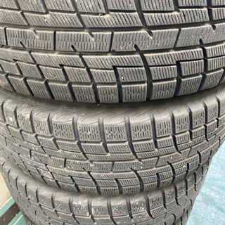 【お渡し決定】スタッドレスタイヤ215/60R17.96Qの画像