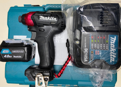 中古　マキタ　TD111DSMXB 10.8V  インパクトドライバ　セット　黒