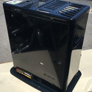 【無料】　2003年製　石油ストーブ　反射式　トヨトミ　 　幅42.5　　奥行30　　高さ45.5　 （ｃｍ）　自然通気形解放式の画像
