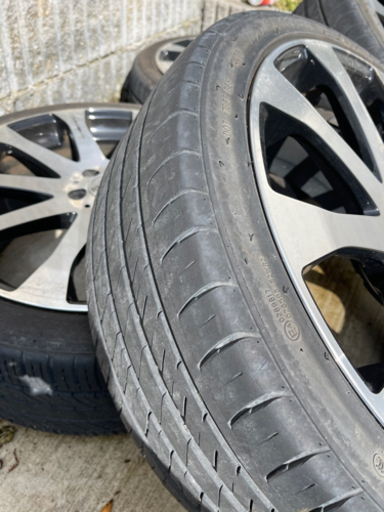 家具 COSMIC VENERDI 215/40R/18