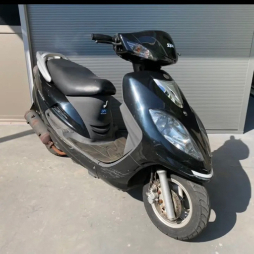 売れました！現車確認一名面倒今週引き取りなら4まん早く売りたいです　アティラ　125 格安　実動　タイヤ山あり　オイル交換済み