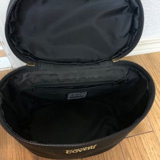 enrico coveri ポーチ黒の画像