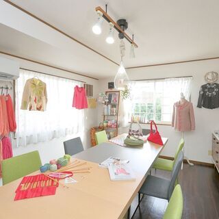 小学生限定の「小学生手編み教室」を新規開講の画像