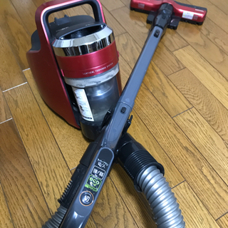 東芝　TOSHIBA サイクロン掃除機　トルネオV  VC-JS...