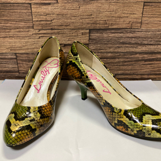 新品‼️パンプス